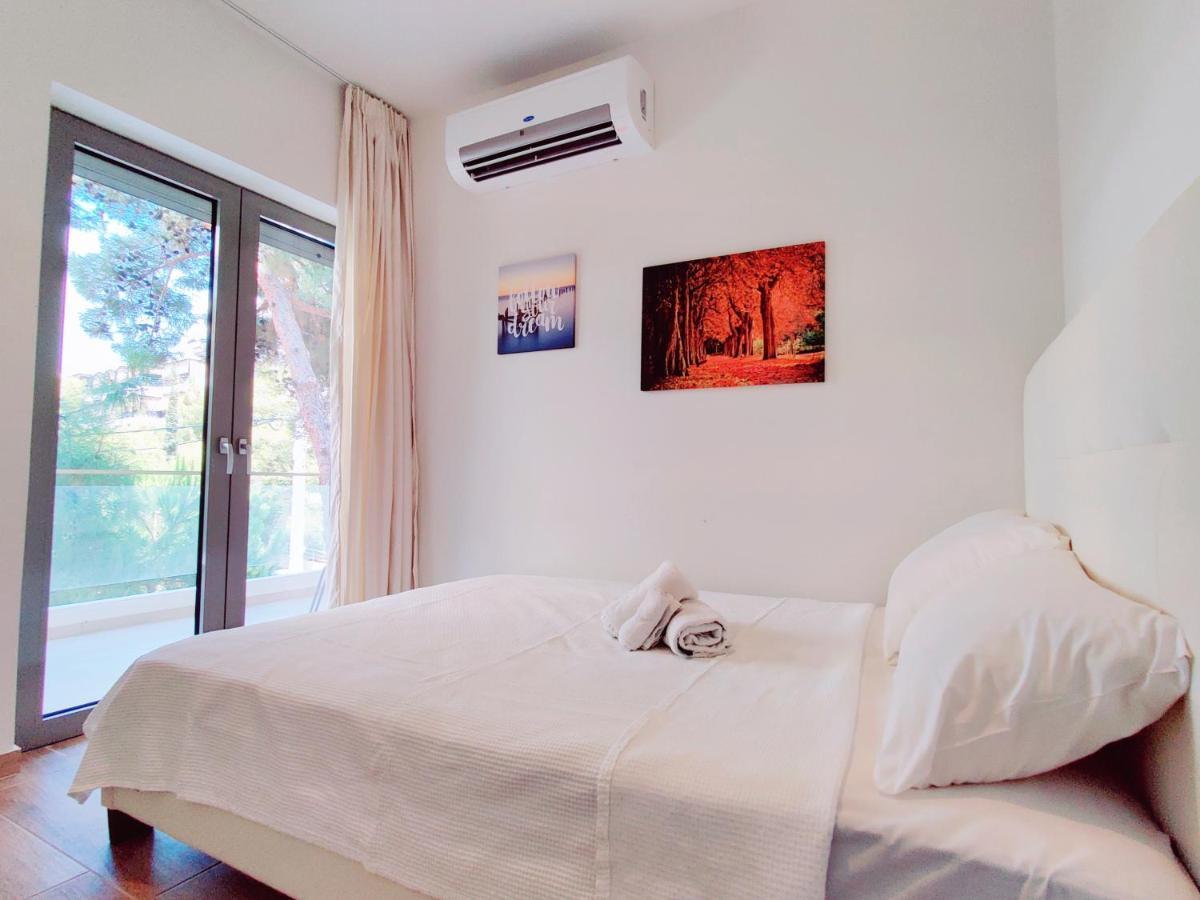 Wsd Luxury Bright 2Bd Apt With Sea View Balcony Афины Экстерьер фото