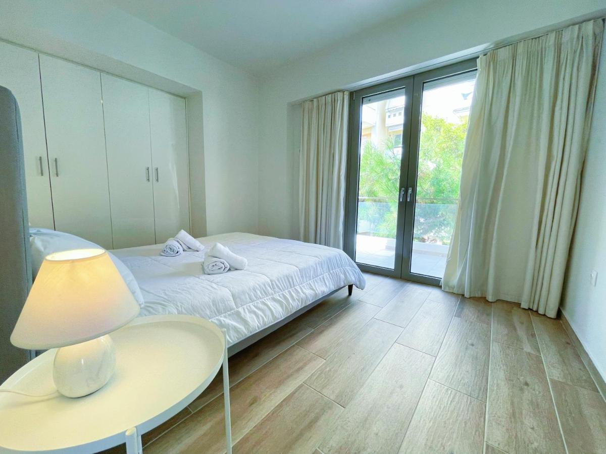 Wsd Luxury Bright 2Bd Apt With Sea View Balcony Афины Экстерьер фото